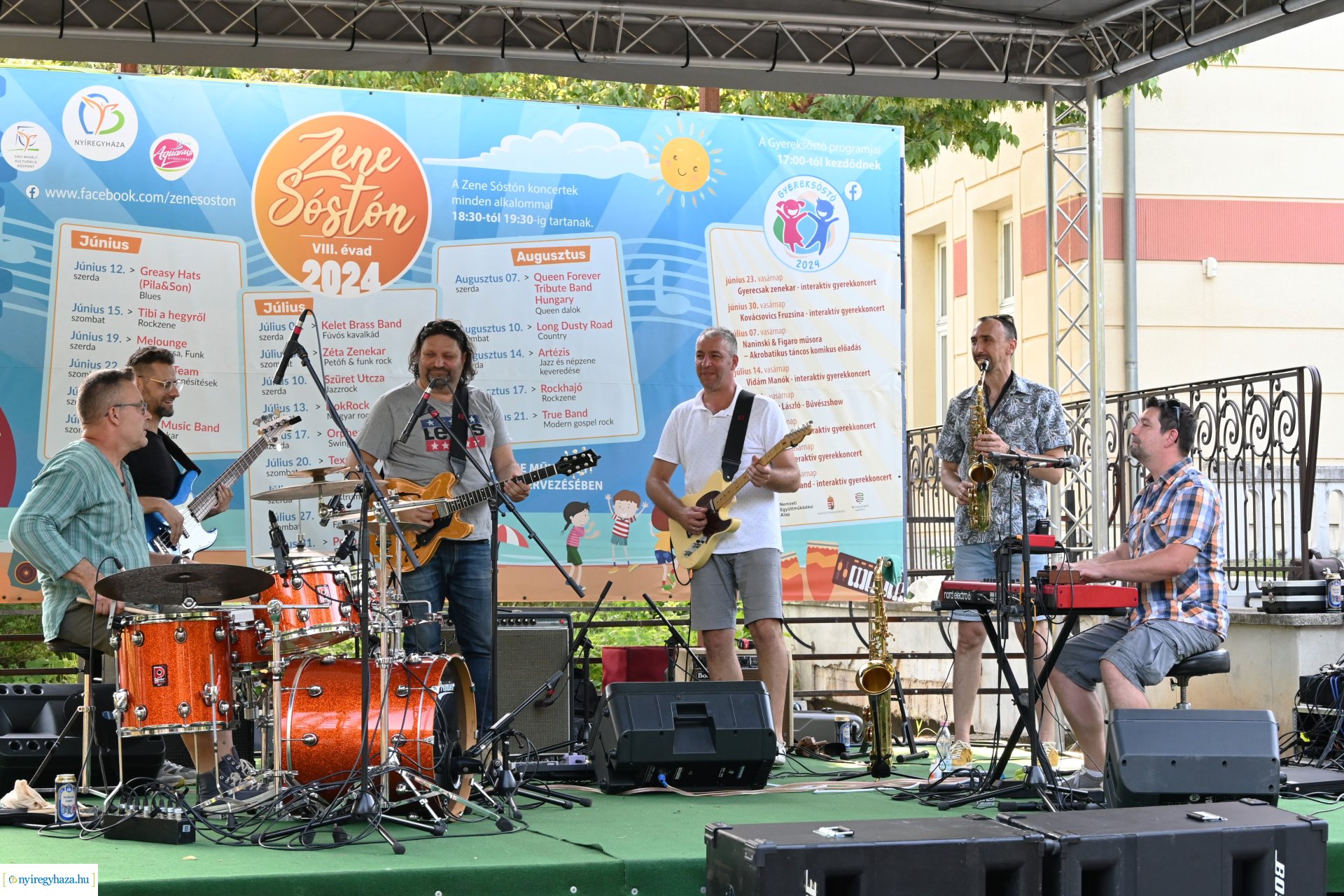 Zene Sóstón - a Szüret Utcza jazzrock koncerttel szórakoztatta a közönséget