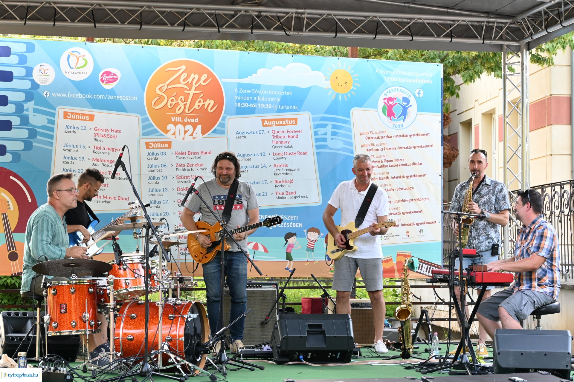 Zene Sóstón - a Szüret Utcza jazzrock koncerttel szórakoztatta a közönséget