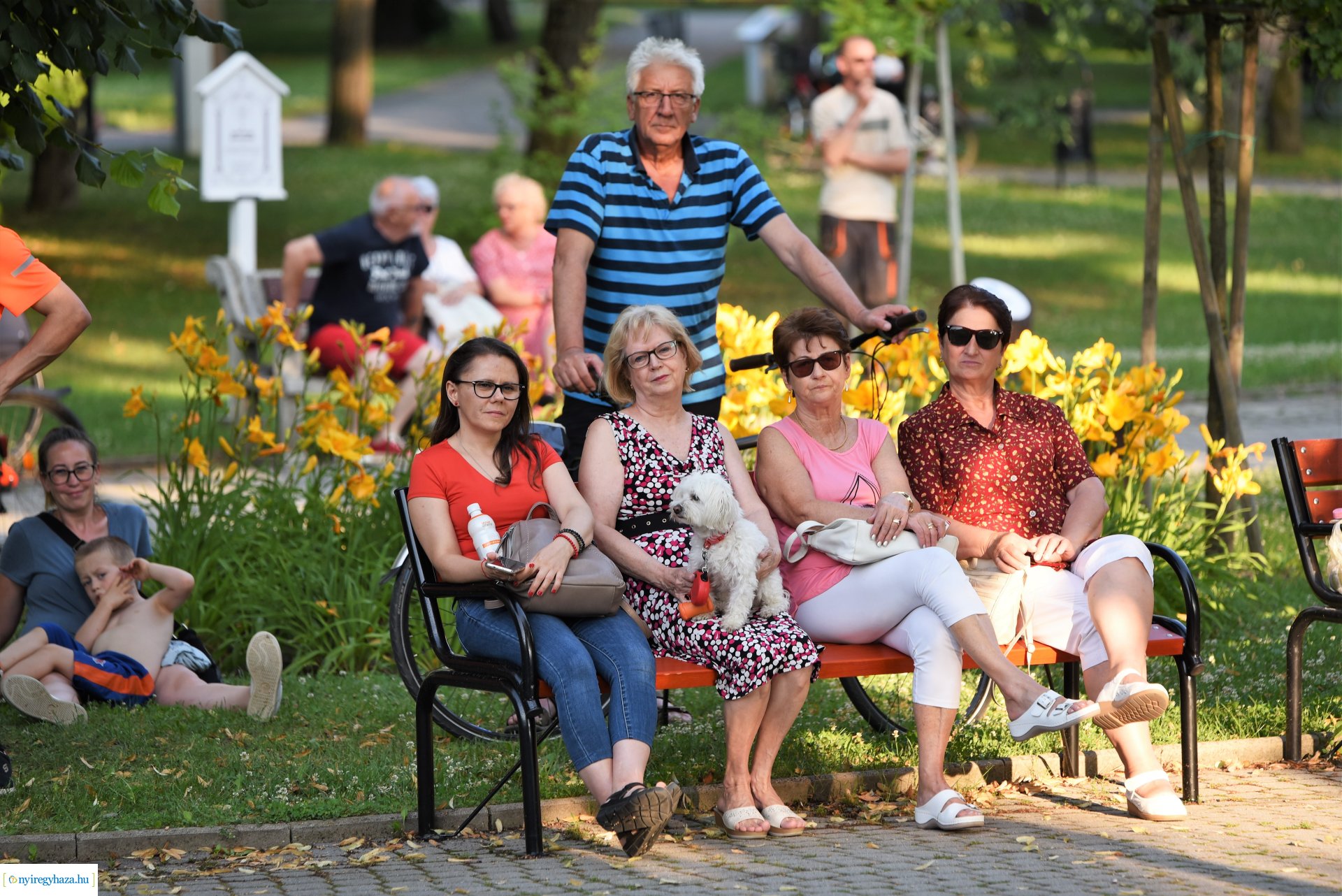 Zene Sóstón - az Artézis együttes koncertje