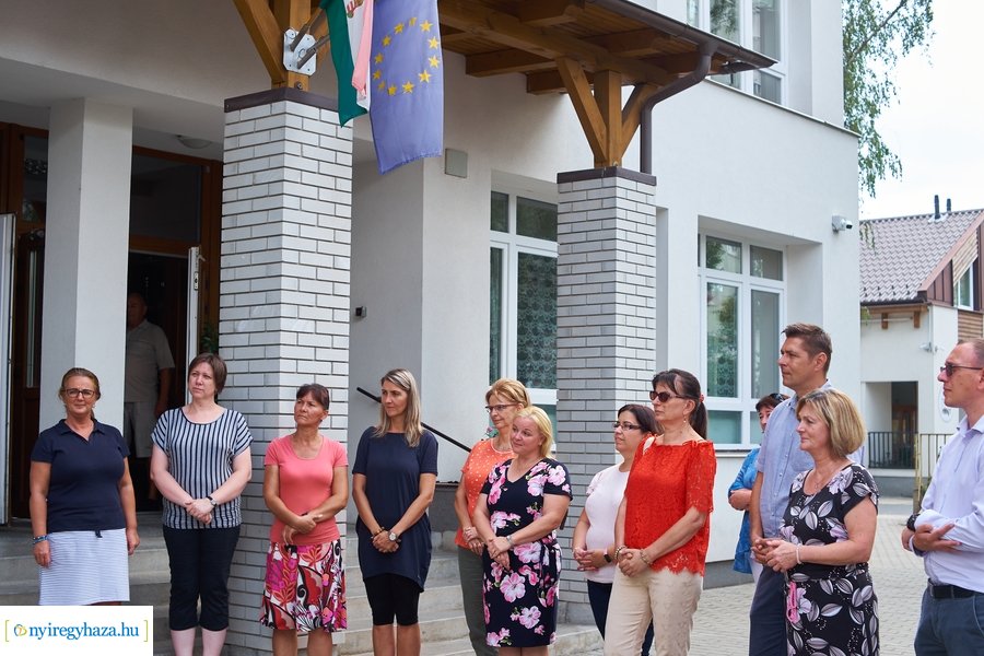 Zenthe Ferencre emlékeztek a Szent Imre iskolában