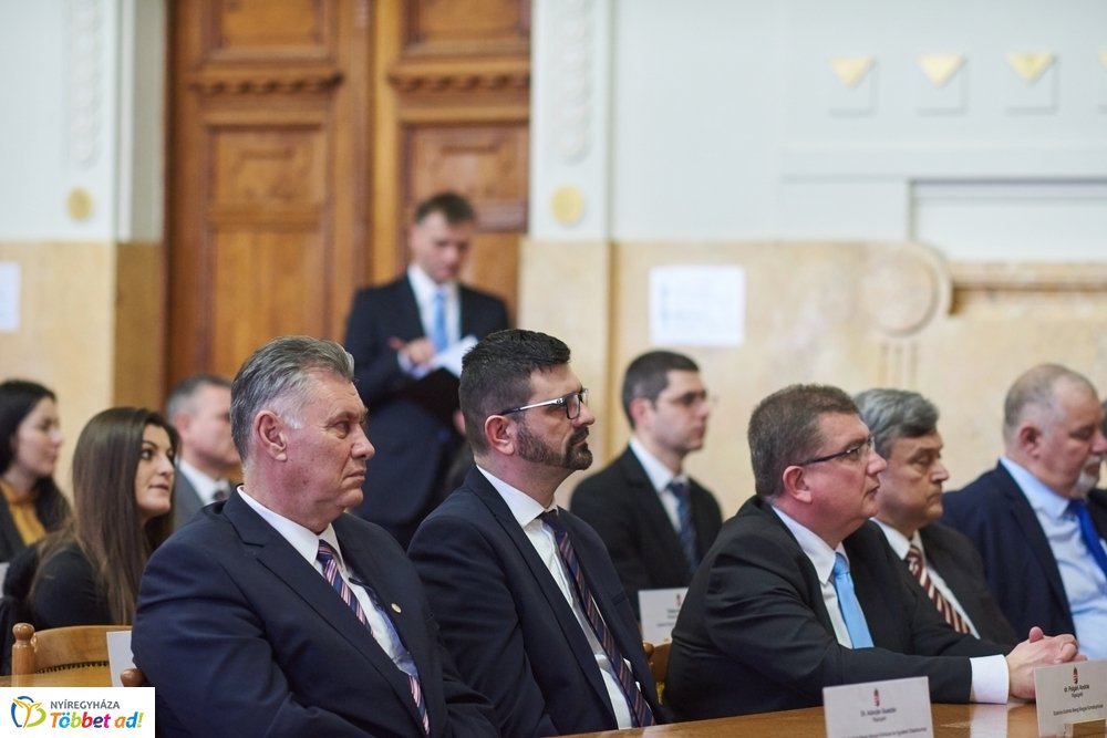 Zöld Irodaház átadó