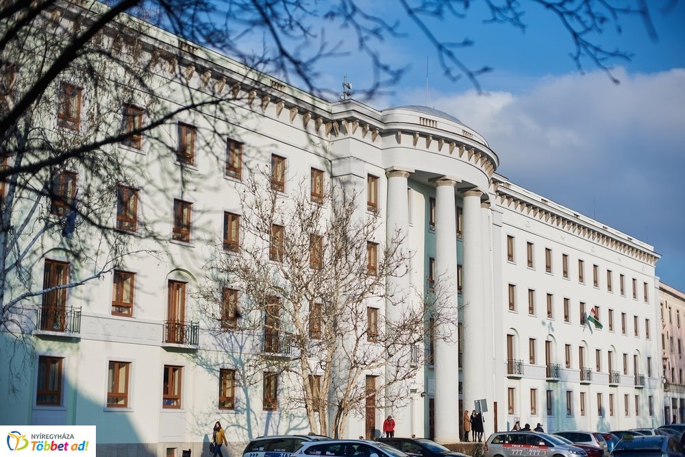 Zöld Irodaház átadó