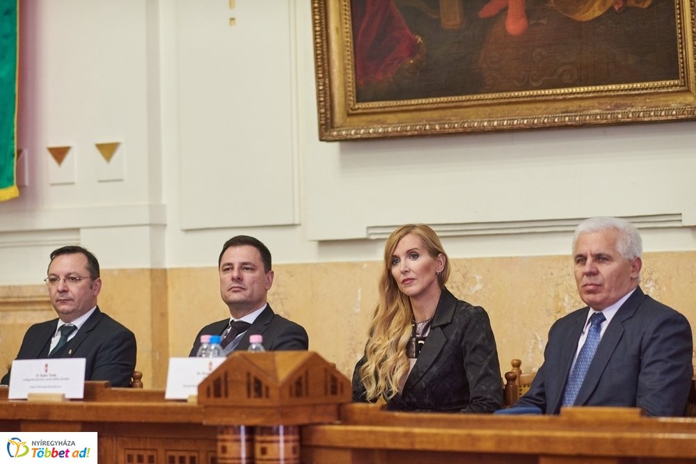 Zöld Irodaház átadó