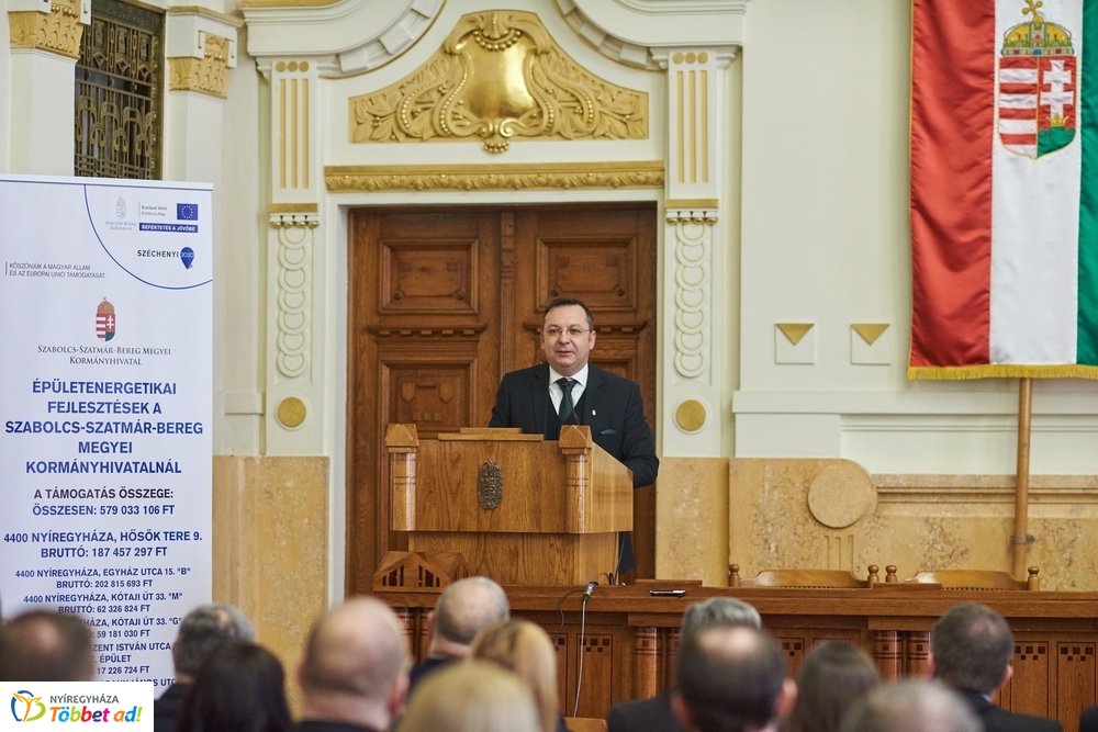 Zöld Irodaház átadó