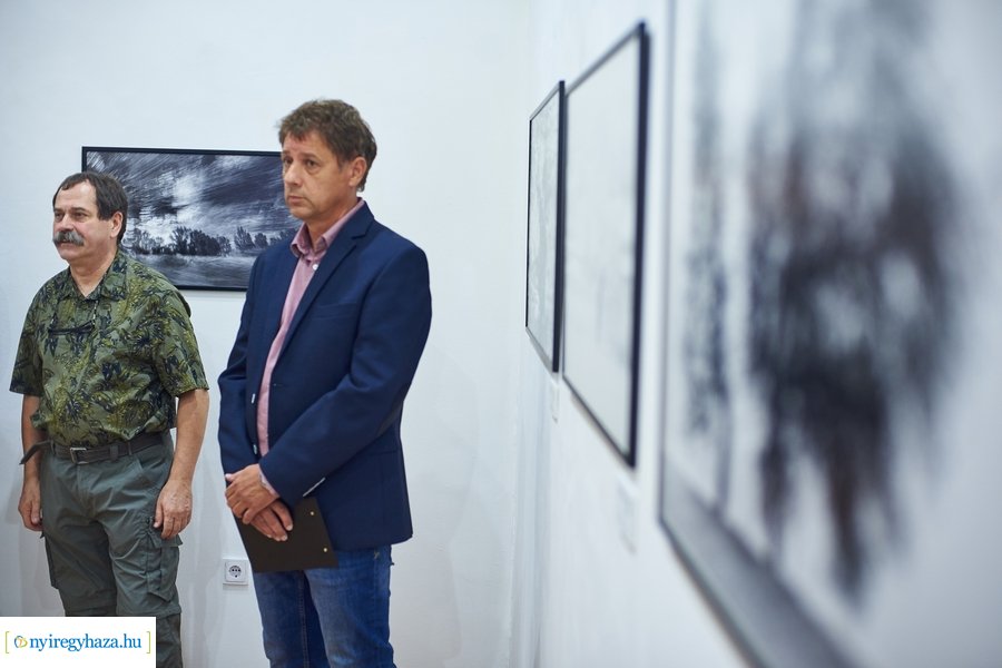 Zsila Sándor fotóművész kiállítása a Városi Galériában