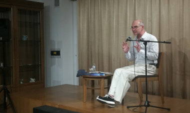 Így még nem láthatták – Rendhagyóan Szervét Tiborral a Bencs Villában