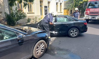 Anyagi kárral járó baleset történt a Bocskai utcában