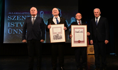 Évtizedek óta a minőség és a közösség szolgálatában - Incézdy György Életmű-díjat kapott Pokoraczki János