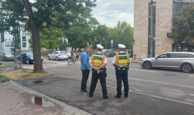 A rendőrség, a polgárőrök és a Közterület-felügyelet is segítette az iskolakezdést