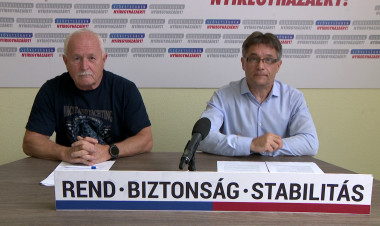 Az aktuális várospolitikai kérdésekről tartott sajtótájékoztatót a Szövetségben Nyíregyházáért Frakció