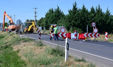 Elkezdődtek a munkálatok, lezárták a 36-os főút egy szakaszát