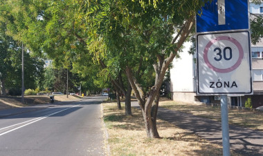 Sebességkorlátozás van érvényben az Ungvár sétányon az iskolák környékén