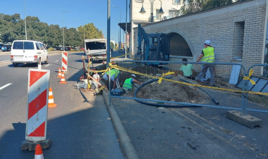 Erősáramú hálózat cseréjét és bővítését végzik az Egyház utcában