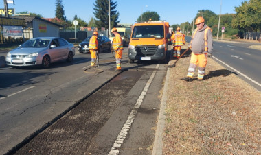 Útburkolat javítási munkálat az Orosi úton