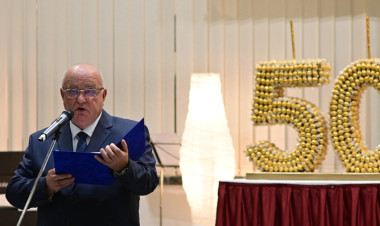 Arany 50 – Fél évszázados születésnap a Jósavárosban