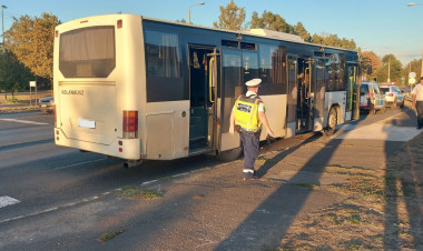 Megsérült egy utas egy hirtelen fékező buszon