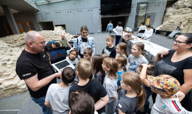 80 ezer LEGO-kockából alkottak mozaikot Pécsen – a nyíregyházi tekerd! csoport is közreműködött
