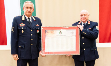 Megemlékezés, főhajtás és elismerések a nyíregyházi tűzoltóknál