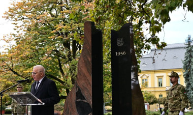 1956 mártírjaira és forradalmáraira emlékezett Nyíregyháza a Hősök terén