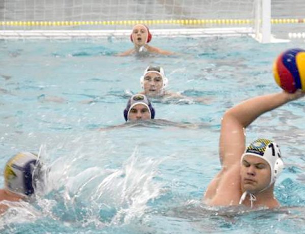 Majdnem hibátlan forduló - a középszakaszban az Aqua SE  vízilabdásai