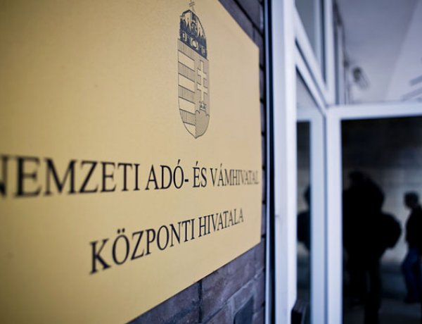 Május 20-ig az egyéni vállalkozóknak is ki kell egészíteniük az adóbevallási tervezetet