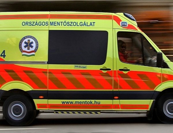 Súlyos sérülésekkel szállították kórházba a Kemecsén elgázolt kerékpárost