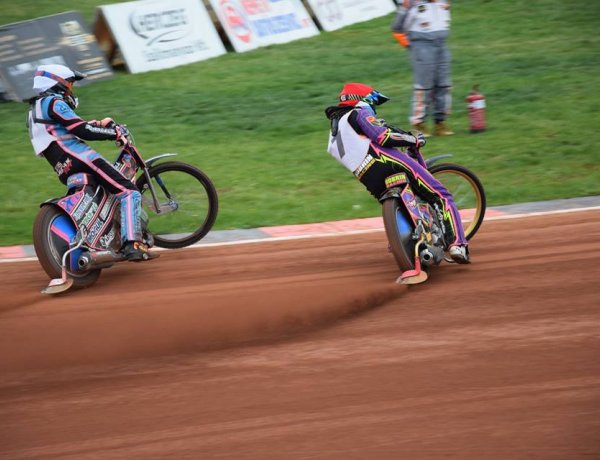 Cseh győzelem a nyitófutamon - elkezdődött a salakmotoros idény
