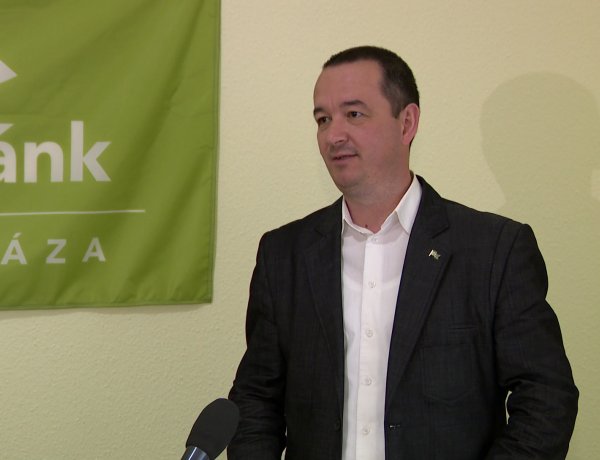 A munka és a tanulás mentén szervezné a cigányügyi felzárkóztatást a Mi Hazánk