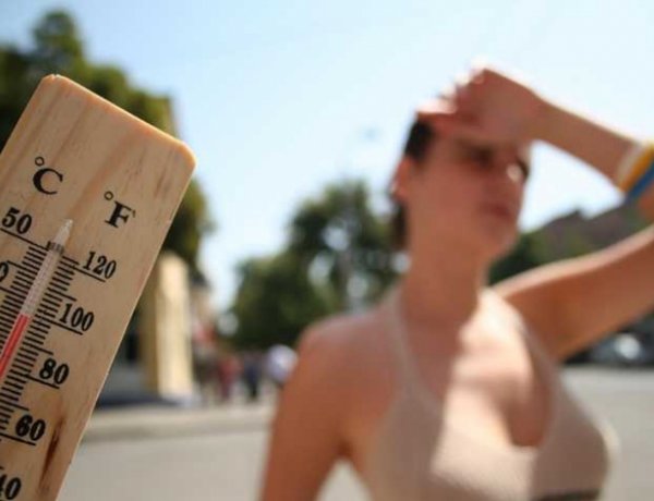 Napos, meleg idő várható a pünkösdi hétvégén - Jövő héten itt az első kánikula