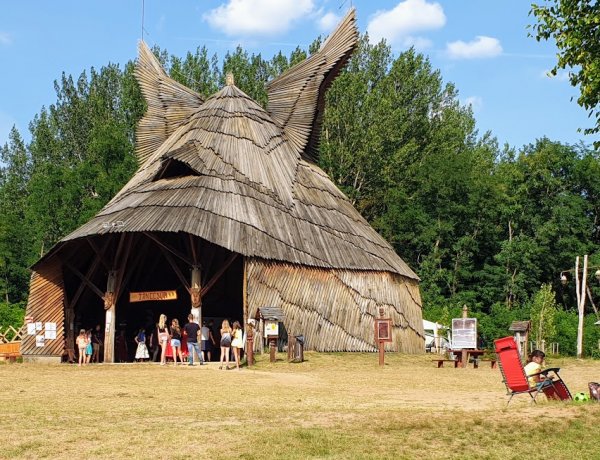 TÉKA tábor: a legszebb magyar táncokat lehet megtanulni Harangodon!