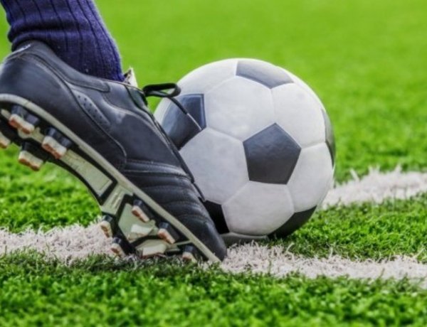Borbánya–Gólbánya focibajnokság - augusztus 19-én a Petőfi Sándor Általános Iskolában