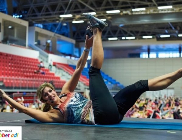 Fitt-születésnap – Béres Alexandra tart ingyenes tréninget a Continental Arénában! 