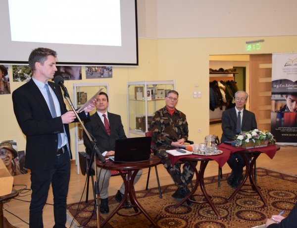 Sallay Gergely Pál és Szentváry Lukács János kötetbemutatója a könyvtárban