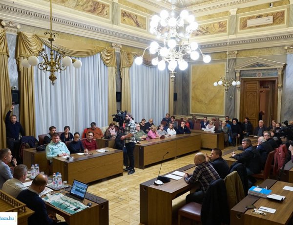 Csak akkor épül körforgalom, ha a Korányin élők is akarják: jövő hét péntekig dönthetnek