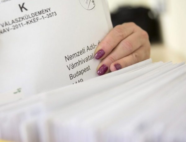 Négy hónappal később is elég bevallani és befizetni a társasági adót