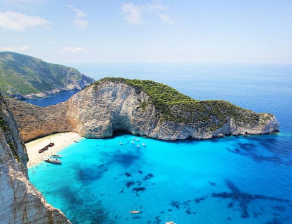 Indulnak a repülőjáratok, a görögök már várják a turistákat!