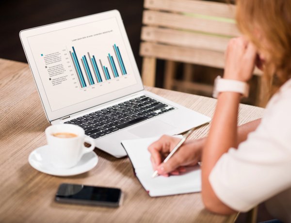 Kötelező lesz az online számla – Akár félmilliós büntetést is kaphatnak a vállalkozók