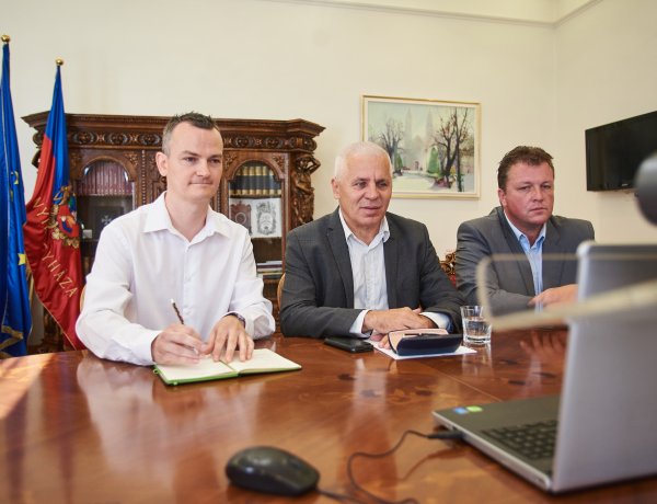 Videóbeszélgetést tartott dr. Kovács Ferenc és Sun Zhe, Harbin város polgármestere