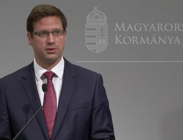 Gulyás Gergely: Vörös, sárga és zöld kategóriába sorolják az államokat