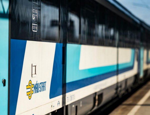 MÁV: átmenetileg szünetel a nemzetközi személyszállítás Szerbia és Magyarország között