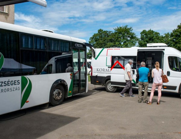 Helybe visszük a szűrővizsgálatokat – Októberig járják majd az országot a szűrőbuszok