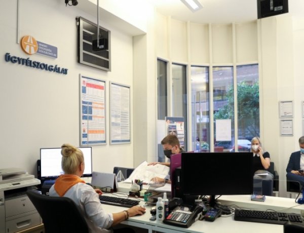 Egy éve nyitotta meg Budapest belvárosi kirendeltségét az útdíjfizetési szolgáltató