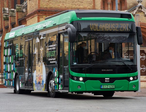 Ki szeretné próbálni az új elektromos buszt? – A részletes menetrendet itt találja!