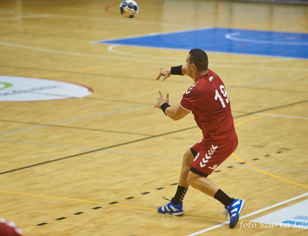 Edzőváltás a kézilabdásoknál - Bozidar Bursarc irányítja a jövőben az NYKC-t