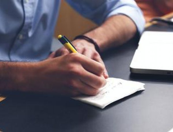 Hamarosan minden számlára rálát az adóhivatal                    