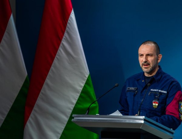 Operatív törzs: a teraszok nyitásával az esti kijárási tilalom nem szűnik meg