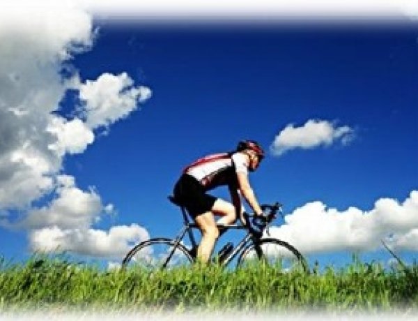 Gurulj egy „csatlakozásnyi időt” Európában! Kerekezz 17 km-t az Európa-nap tiszteletére! 