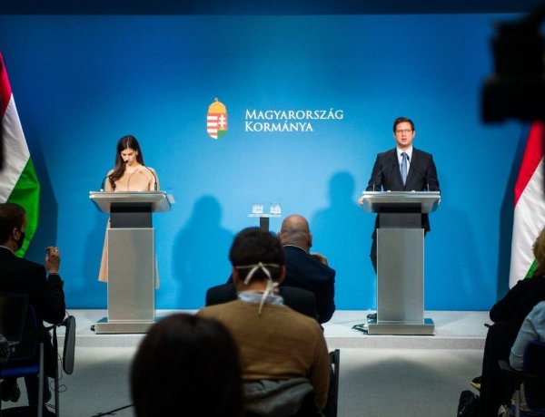 Kormányinfó: Aki nincs beoltva, annak nem lesz szabad nyara 