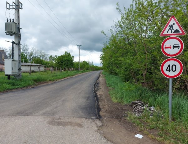 Elkészült a Rókabokori út, jelenleg gázvezeték fektetése zajlik az útszakaszon