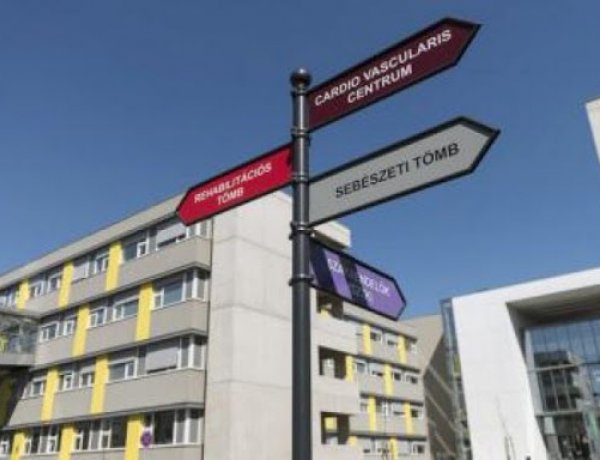 Feloldották a látogatási tilalmat – Újra lehet találkozni a kórházban fekvő betegekkel